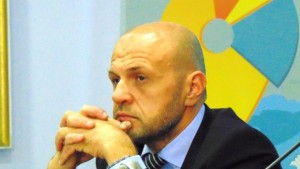 Дончев Трябват ни визионери и умни инвестиции които да променят