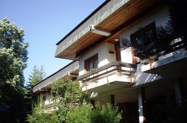 Първо заседание по делото за продажбата на Ючбунар