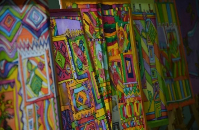 Гимнастички представят копринена изложба