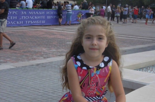 Елица Камбурова с трето място от „Полски щурчета