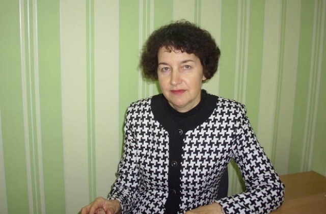 Детелина Николова