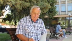 Леко Славов събра Личности и събития на ХХ век в