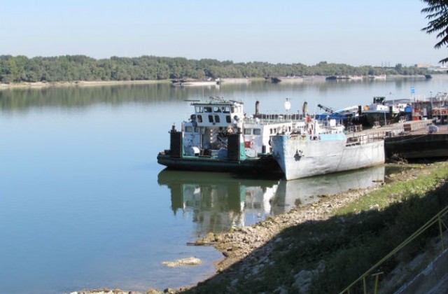 Нивото на Дунав при Русе спада под кота „нула”
