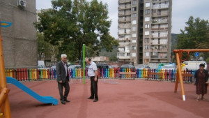 Методи Чимев недоволен от озеленяването по проект Зелена и достъпна