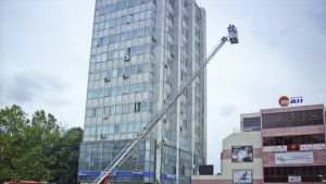 РД ПБЗН проведе демонстрация пред високото тяло