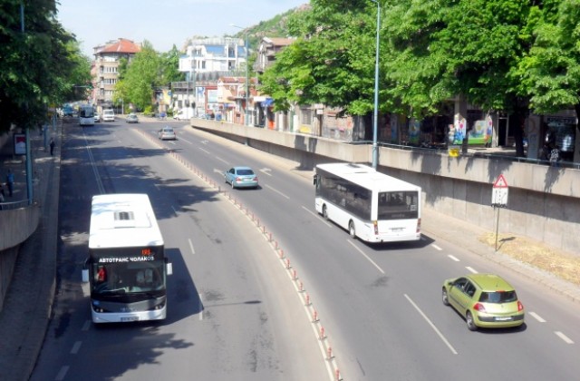 Градските автобуси с делнично разписание днес
