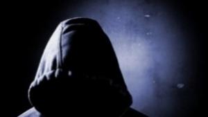 Маскиран и въоръжен ограби денонощен магазин полицията го издирва