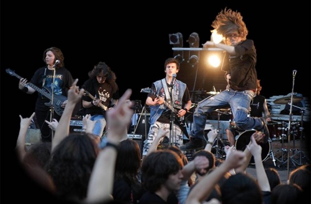 Революция Z и СкандаУ - с концерт в ПМГ  Враца