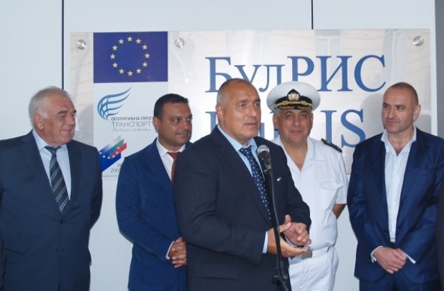 Следим водните пътища с нова речна информационна система