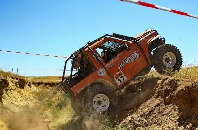 Балкан Офроуд Рали превзема за три дни Долни чифлик