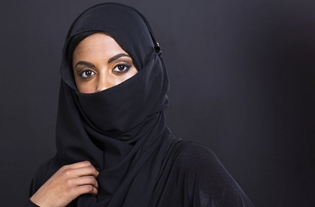 Ислямска държава превръща вдовиците на джихадисти в секс робини