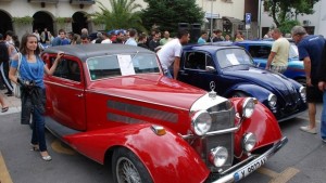 Дните на Хасково завършват с парад на ретроколи и плувни