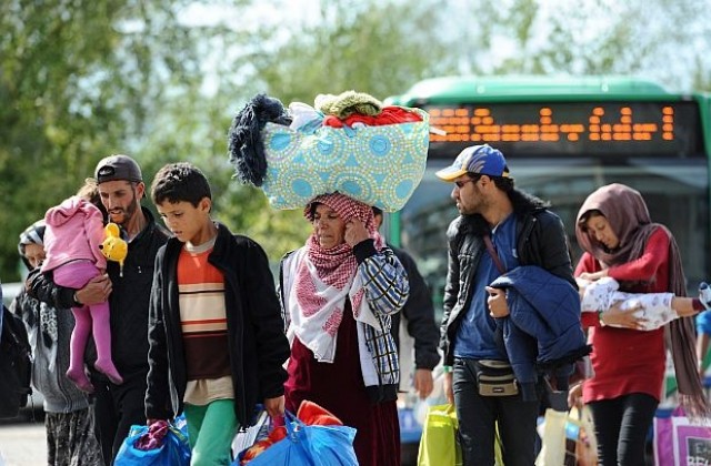 Германия очаква до 1 милион бежанци тази година