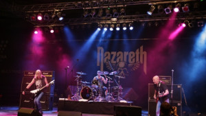 Хиляди фенове пяха с Назарет в Русе