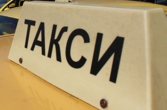 Условна присъда за таксиметров шофьор заради катастрофа със загинала рускиня