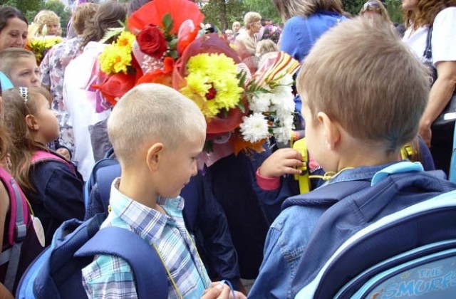 3400 са първолаците в Пловдив