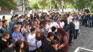 С четири нови паралелки ПГИМ Йордан Захариев откри новата учебна