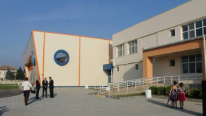 Ново училище отвори врати в Маноле