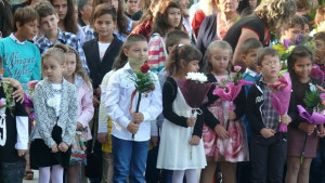 С добра новина кметът на Левски откри учебната година в