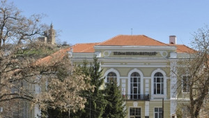 Откриват учебната година в новия медицински филиал във Велико Търново