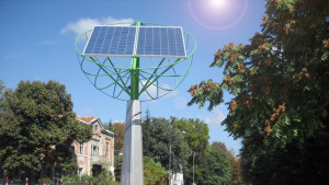 Как да си презаредим телефона докато се разхождаме във Варна