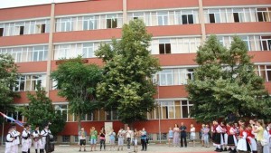 Министърът на образованието ще гостува в ОУ Славейков