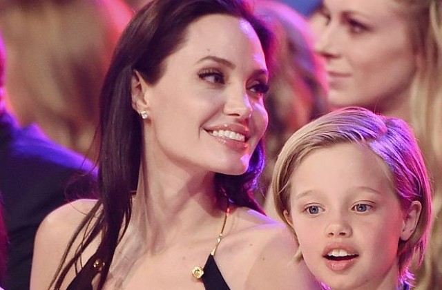 Дъщерята на Анджелина Джоли Шайло иска да бъде момче