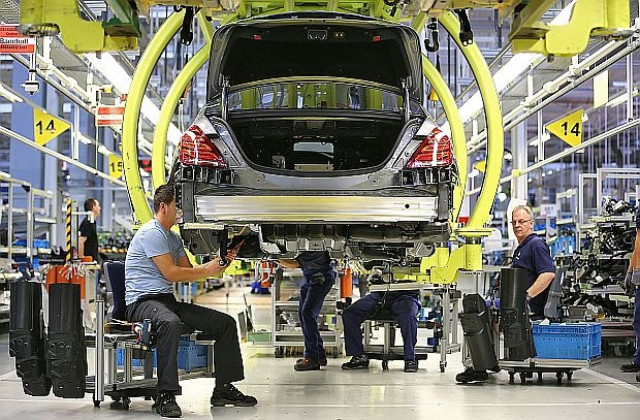 Когато германските компании връщат пенсионерите си на работа