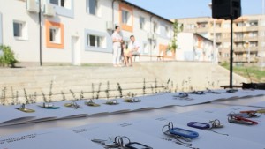 Първи новодомци в общинските социални жилища във Видин