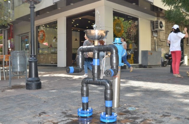 „Софийска вода” представи „воден човек” по случай Деня на София