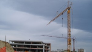 Кран премаза 46годишен работник