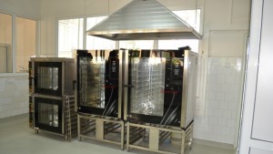 Откриха изцяло обновената Детска млечна кухня в Казанлък