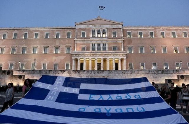 Гърция изправена пред пореден тежък избор