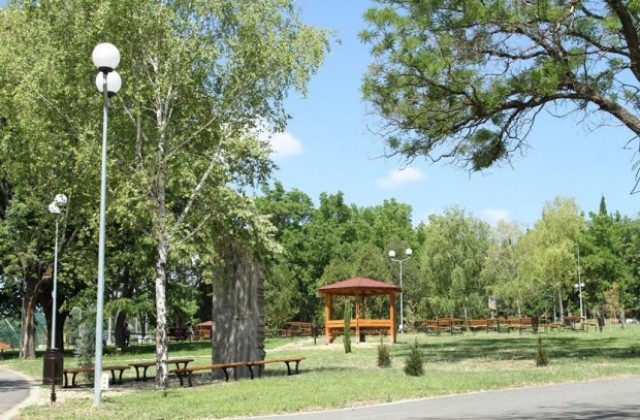 Премиер и кмет откриват новия парк на Стара Загора