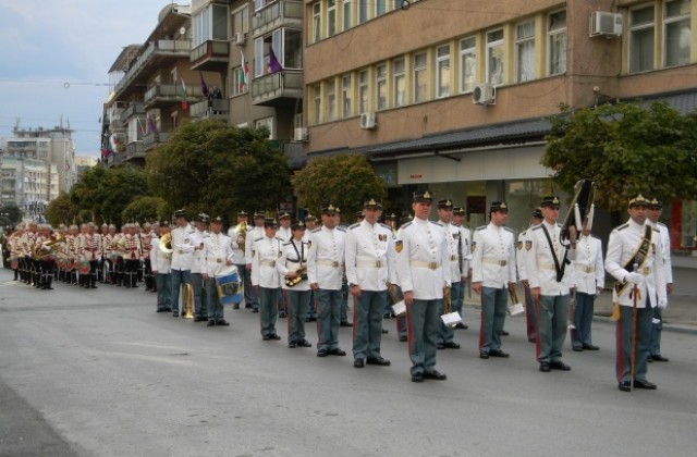160 музиканти под пагон идват за фестивала на военните оркестри