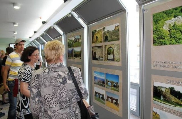 Азербайджан оживя в Габрово с изложба, традиционна кухня и напитки