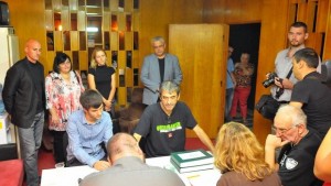 Почти 6 000 са се подписали в подкрепа на Николай