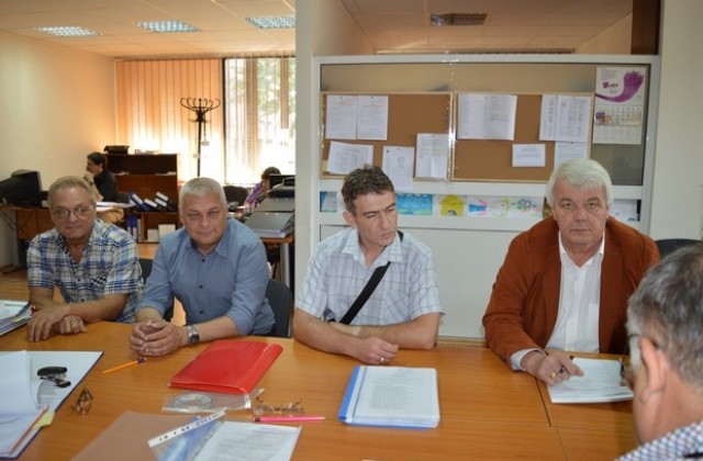 „Коалиция за промяна-БСП и ПК „Тракия регистрира в ОИК кандидатите си за изборите