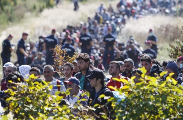 Евроминистри правят нов опит да се разберат за мигрантските квоти