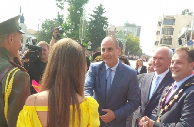 Цветан Цветанов: Днес не трябва да говорим за политика, а да се гордеем, че сме българи