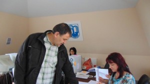 ГЕРБ регистрира листите си за Сапарева баня и Бобов дол