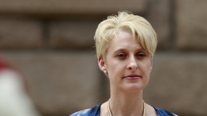 Посланик Хопкинс Икономическите имигранти трябва да бъдат върнати обратно