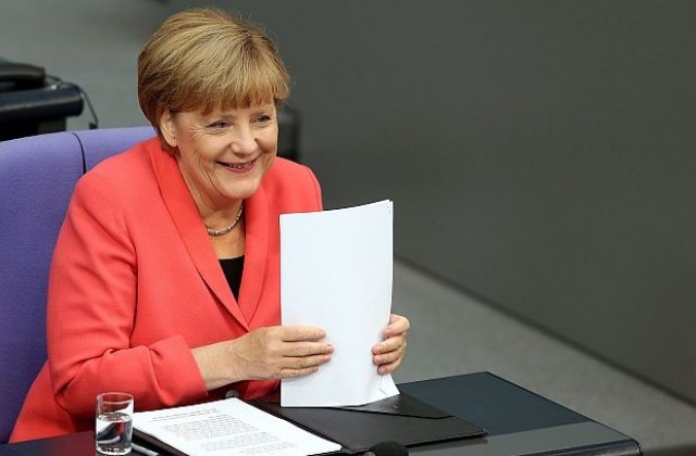 Ползите от миграцията са повече от рисковете, уверена е Меркел