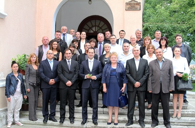 ГЕРБ Враца откри кампанията си с водосвет