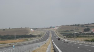 Магистрала Струма на две нива при Кресненското дефиле