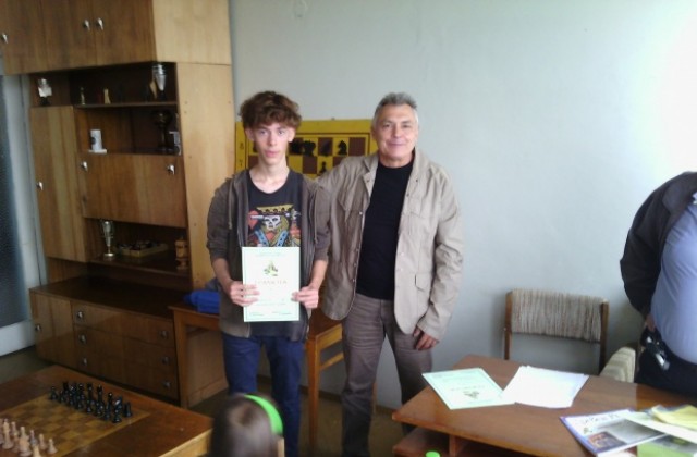 №1 на Есенния турнир на ОДК- Кюстендил е Мория Грийн