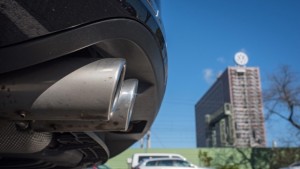 ЕС може да въведе построги тестове за вредните емисии на