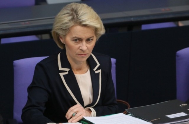 Обвиниха германска министърка в плагиатство