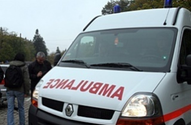 Мъж на 39 г. е с опасност за живота след челен удар на разклона за Телиш