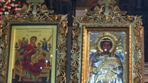 Мобилно приложение показва българската православна иконография